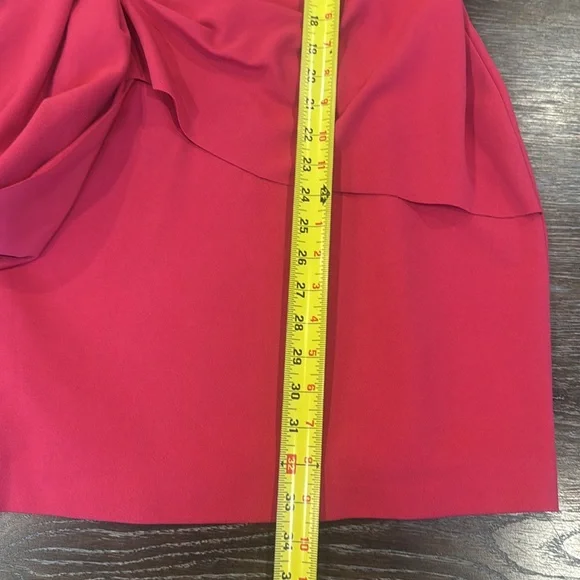 NWT Elliatt Caicos Women’s Mini Dress Fuchsia One Shoulder Asymmetrical Size M - Picture 14 of 14